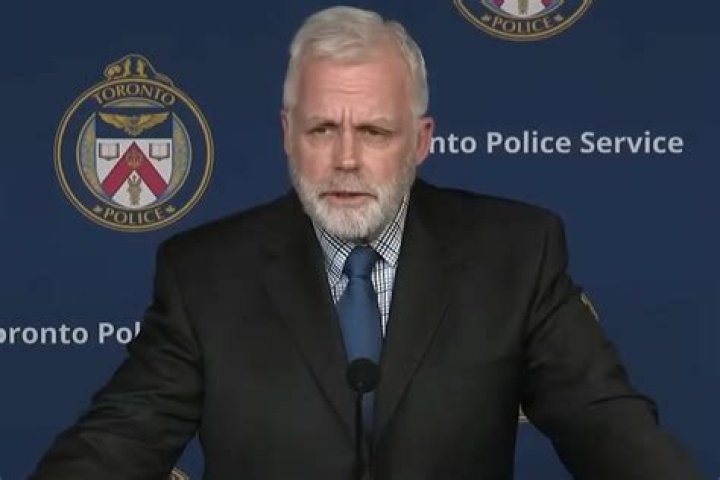 
8 Teenage Girls Charged with ‘Swarming’ Murder of 59-Year-Old Man in Toronto 