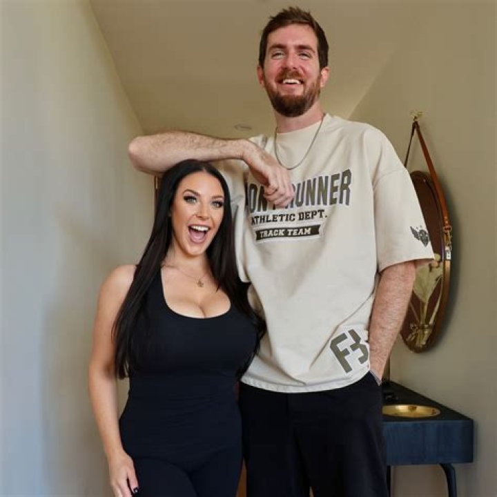 Angela White Height, Weight, Net Worth, Age, Birthday, Wikipedia, Who, Nationality, Biography