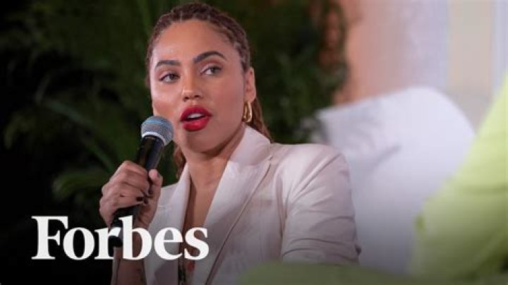 Ayesha Curry Height, Age, Boyfriend, Biography, Wiki, Net Worth