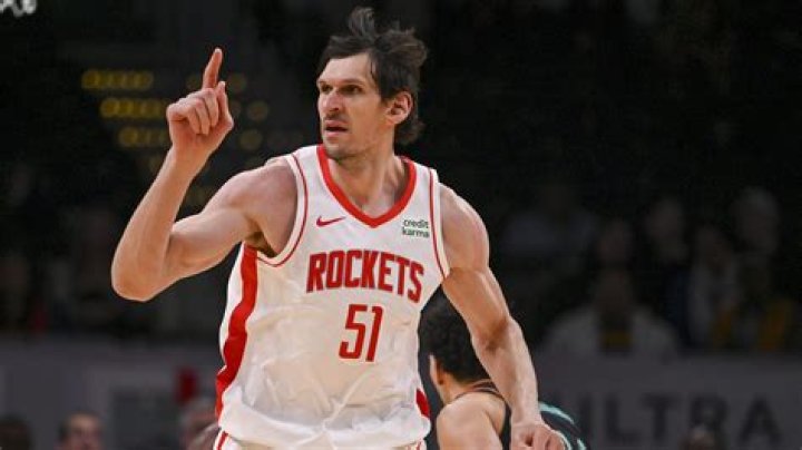 
Boban Jankovic Injury Video Taking Over The Internet- What Happened To The Serbian Basketballer? 