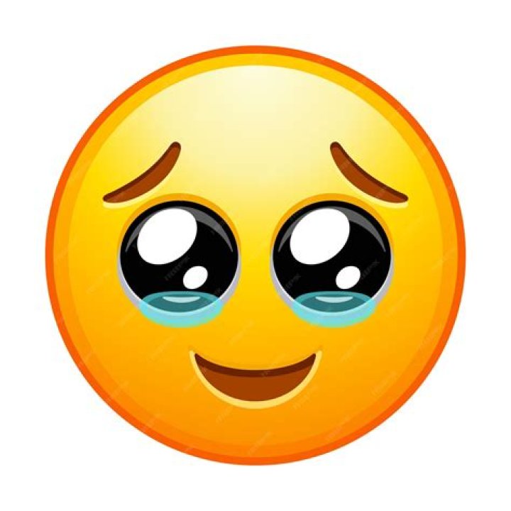 
Chomzy Sparks Reactions With Her Teary-eyed Face At Level One Reunion 