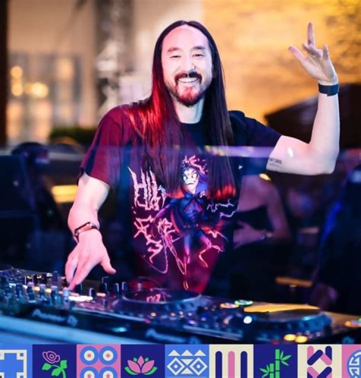 
DJ Steve Aoki Stated That He Makes More Money Through NFT Than He Does From Music 