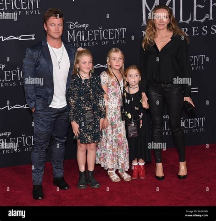
Ezra Miller Parents: Who Are Marta Miller And Robert S. Miller? Family And Net Worth 