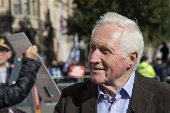 
Henry Dimbleby Age, Birthday, Wikipedia, Who, Nationality, Biography 