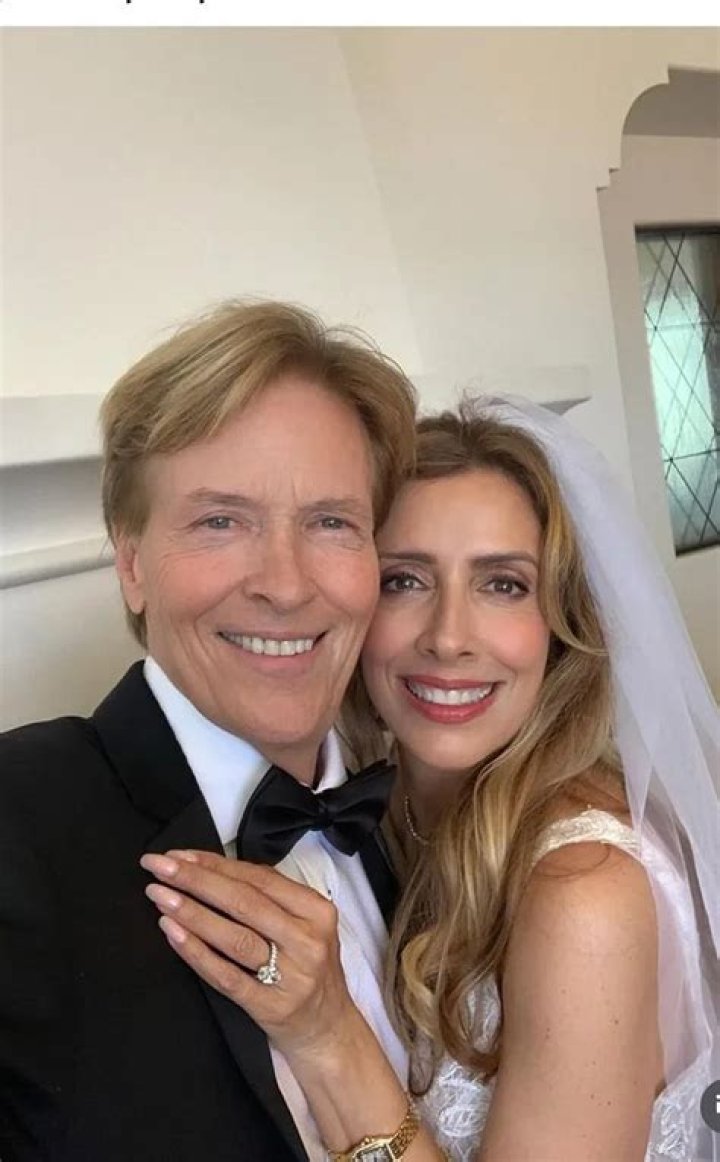 
Kevin Hodge has been Married to Wife since 2000 