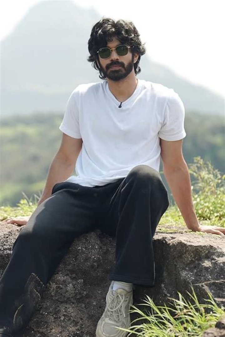
Madhosh Muskan Height, Weight, Net Worth, Age, Birthday, Wikipedia, Who, Nationality, Biography 