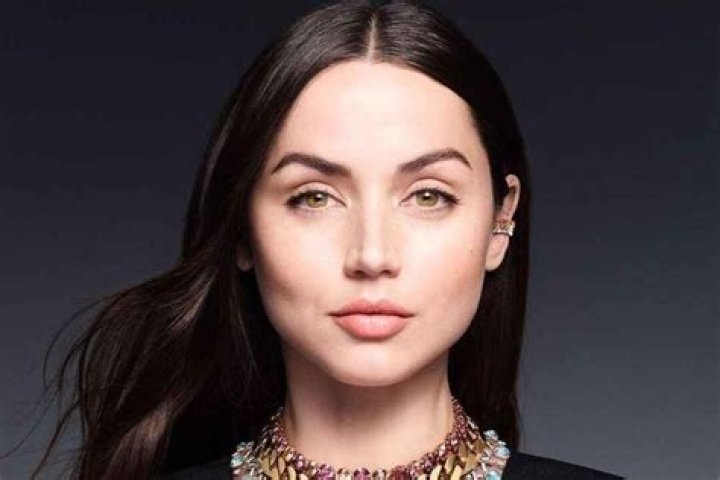 
Nedaa Sweiss Height, Weight, Net Worth, Age, Birthday, Wikipedia, Who, Instagram, Biography 