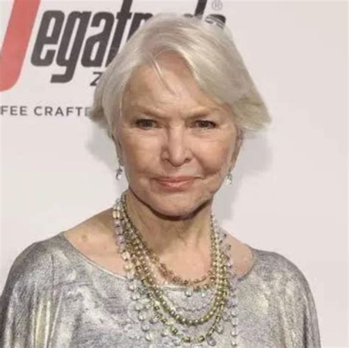 
Patricia Healey Height, Weight, Net Worth, Age, Birthday, Wikipedia, Who, Nationality, Biography 