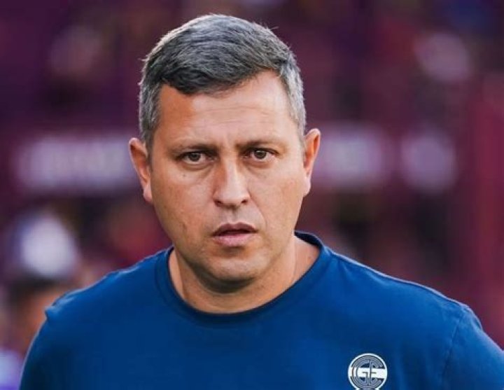 
Paul Flores Facts, Age, Birthday, Wikipedia, Who, Biography 