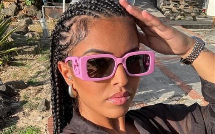 
Sarah Kimpembe Height, Weight, Net Worth, Age, Birthday, Wikipedia, Who, Nationality, Biography 