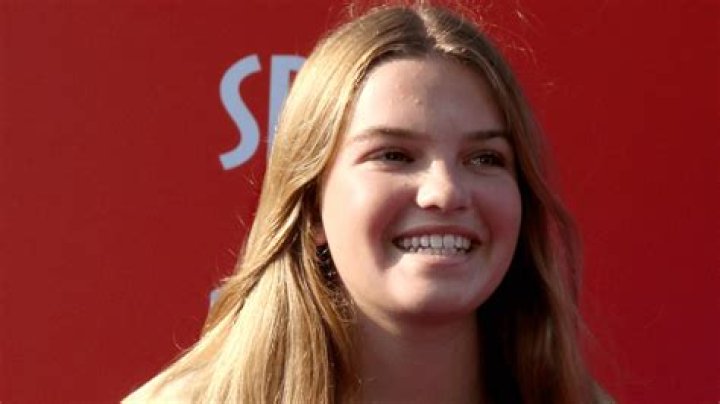 Tomasa Real Height, Weight, Net Worth, Age, Birthday, Wikipedia, Who, Instagram, Biography