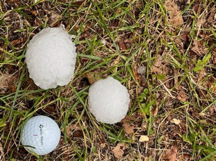 
Tornado hits Troup County, Georgia: Residents trapped under rubble, experience golf-ball-sized hail 
