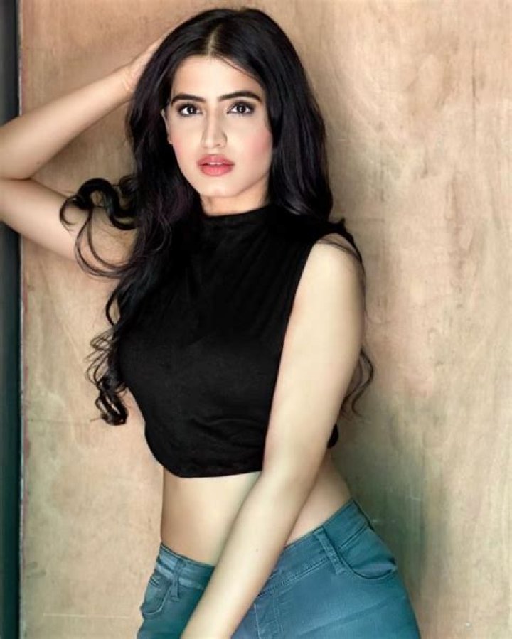 
Vinali Bhatnagar Height, Weight, Net Worth, Age, Wiki, Who, Instagram, Biography 