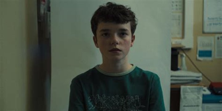 What Is “Owen Grey Small Hands” Discussion On Tiktok? New Bizarre Conversation Explained