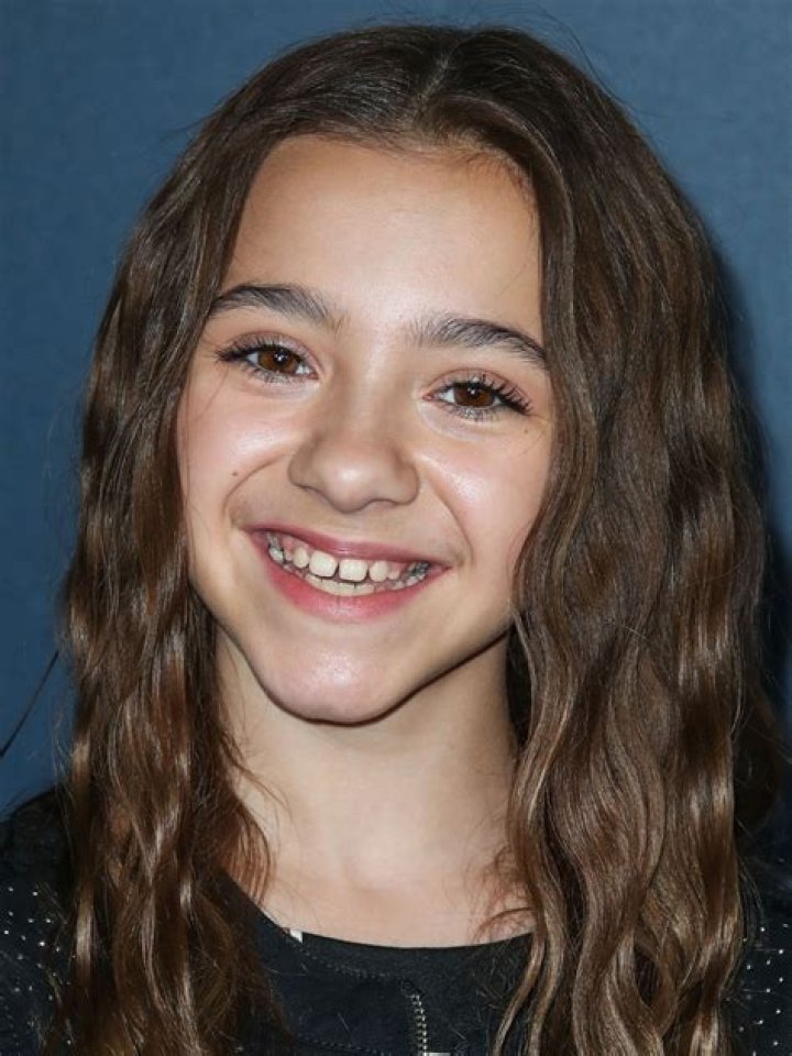Who Are Olivia Edward Parents? Better Things Actress Age And Wikipedia Bio
